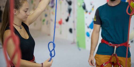 Kurz lezenia a istenia pre začiatočníkov na Lezeckej stene K2 – Bratislava/Bratislava – Ružinov