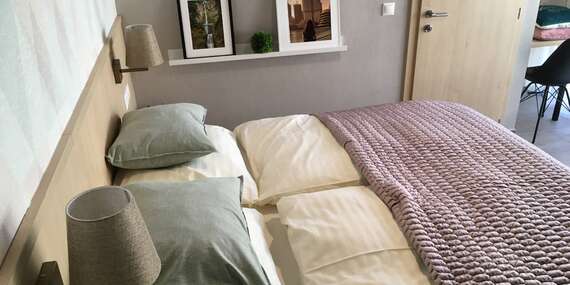 Moderný 2-izbový apartmán Swen v centre Tatranskej Lomnice s dvomi terasami - až pre 5 hostí/Tatranská Lomnica