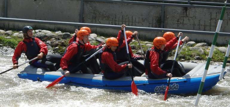 Pokojný splav Váhu alebo adrenalínový rafting v Mikuláši
