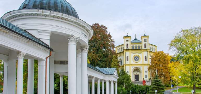 Hotel je len kúsok od liečivých prameňov