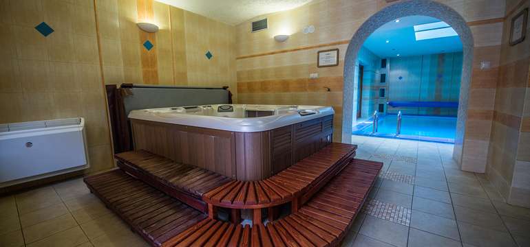 Wellness centrum v hoteli MOST SLÁVY*** v Trenčianskych Tepliciach