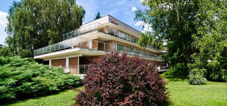 Hotel Flóra