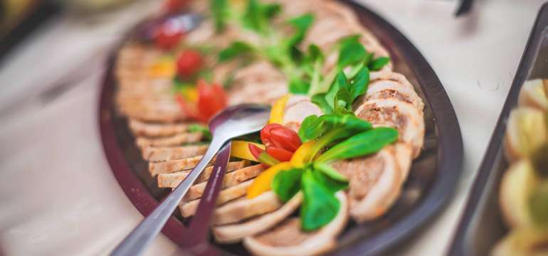 Gastronómia v Park Hoteli*** Ćingov