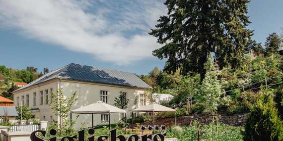 EXTRA SLEVY: Pobyt s neomezeným přístupem do wellness v útulném Boutique Hotelu SIGLISBERG**** v Štiavnických Baniach/Slovensko - Štiavnické Bane - Banská Štiavnica