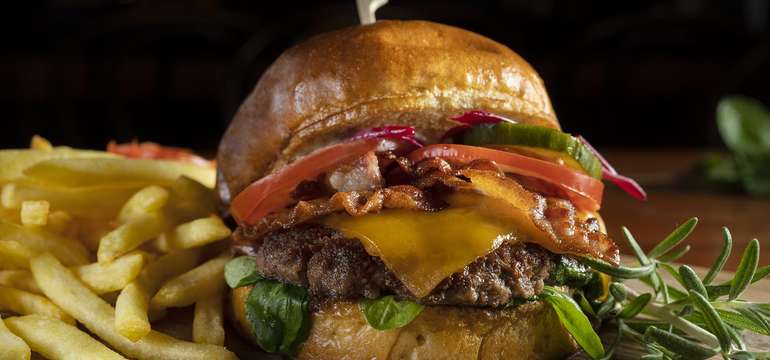 Štavnatý burger v petržalskom Beer Parku