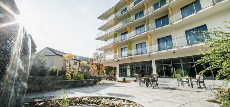 Hotel PANORAMA**** v Trenčianskych Tepliciach