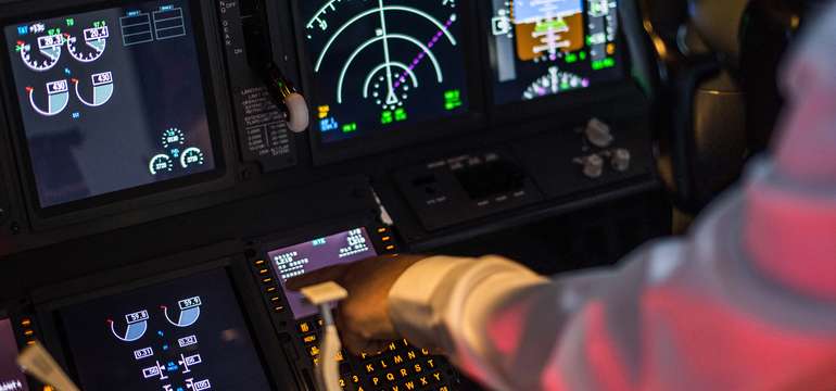 Let na simulátore Boeingu 737