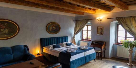 Resla Residence*** v centre Banskej Štiavnice pri Klopačke s raňajkami a privátnym vstupom do wellness/Banská Štiavnica