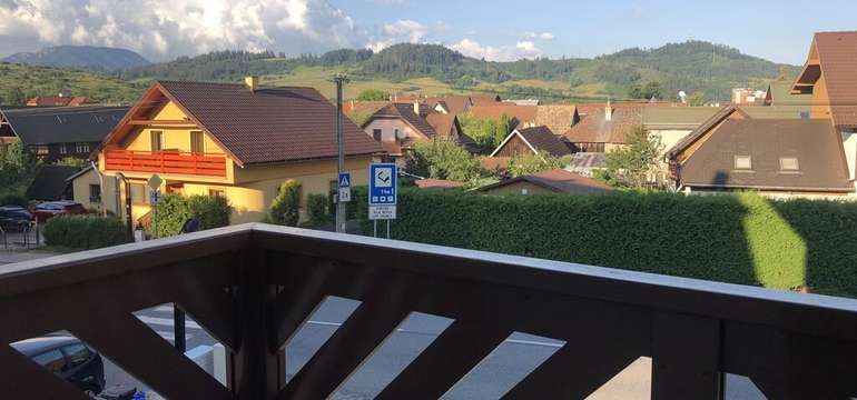 Balkón s pekným výhľadom