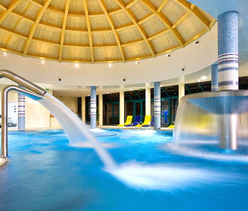Špeciálna úprava zabezpečuje bezpečnosť a čistotu bazénov vo Wellness Spa Hotela Ozón***