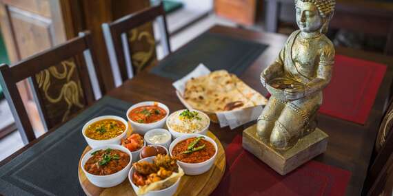 Veľký 1,5 kg indický tanier pre 2 osoby v autentickej reštaurácii Little India Košice/Košice - Staré Mesto
