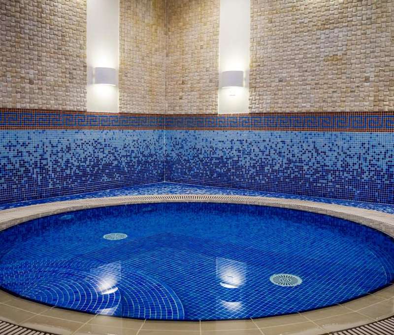 Využitie spoločných priestorov budovy (posilovňa, bazén, sauna)
