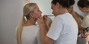 Celodenné kurzy líčenia v KIWI academy