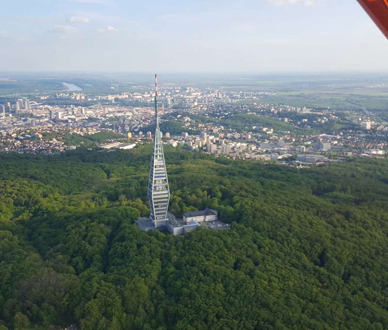 Zážitkový let s možnosťou pilotovania na skúšku