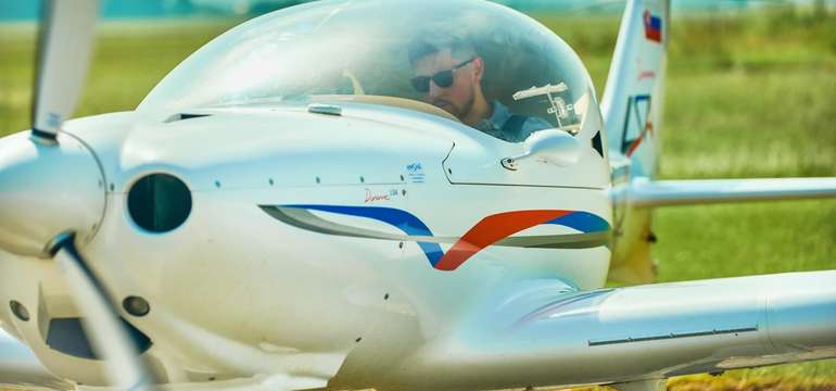 Lietadlo  AEROSPOOL WT9 DYNAMIC LSA