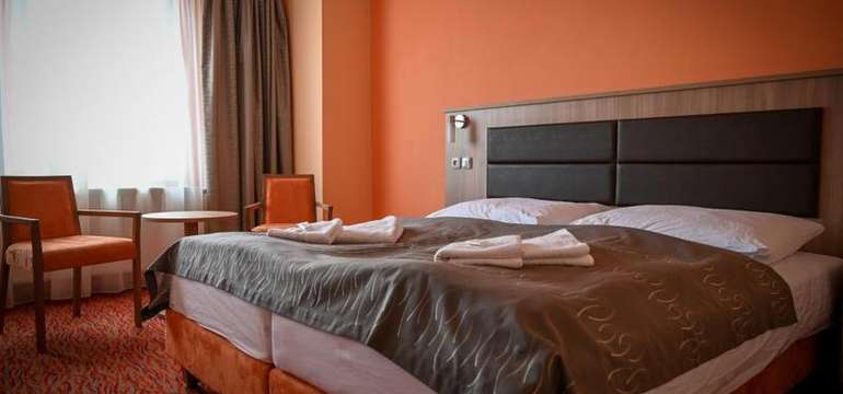 Pro ubytování můžete zvolit pokoj typu Standard, Comfort nebo Apartmán