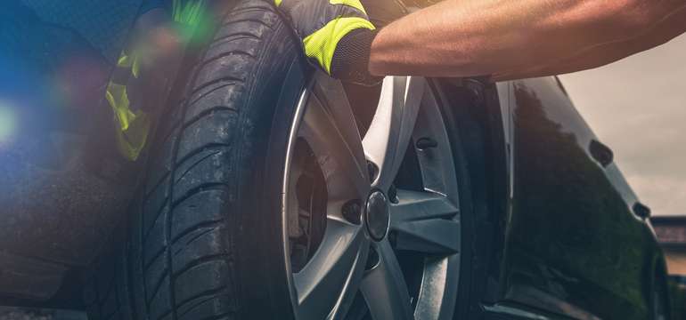 Šetrné prezutie bez rizika poškodenia pneumatiky na stroji S1000 Evoluzione