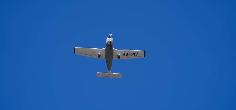 Tandemový zoskok z lietadla (Cessna 182P)