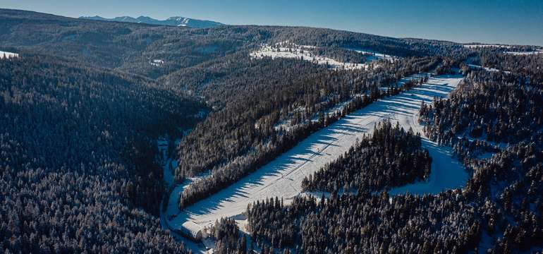 Vlastné SKI centrum v tesnej blízkosti rezortu