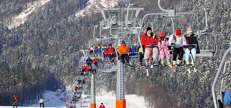  Lyžiarske stredisko Skalka arena
