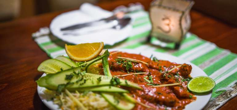 Indická kuracia tikka masala s basmati ryžou alebo butter chicken