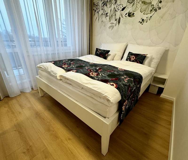2-izbový apartmán s balkónom