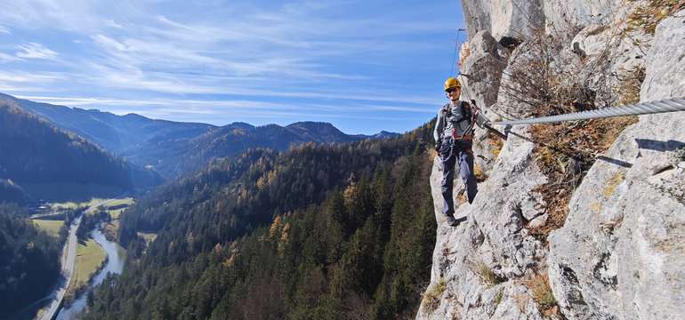 Nachádza sa v krásnom prostredí Naturparku Mürzer Oberland