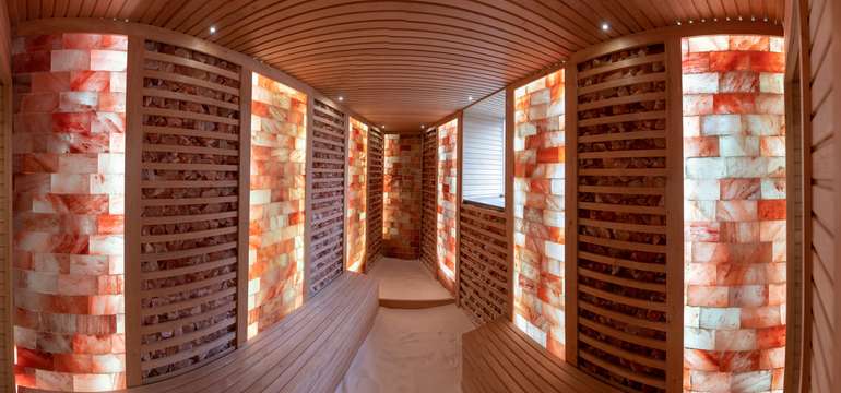 Sauna vo wellness centre
