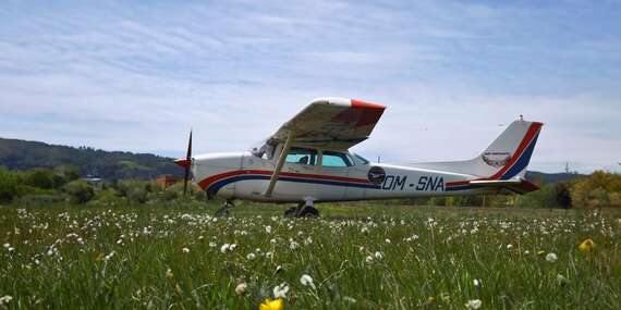 Prelet športovým lietadlom CESSNA C172 ponad Spiš a Tatry s možnosťou pilotovania/Spišská Nová Ves