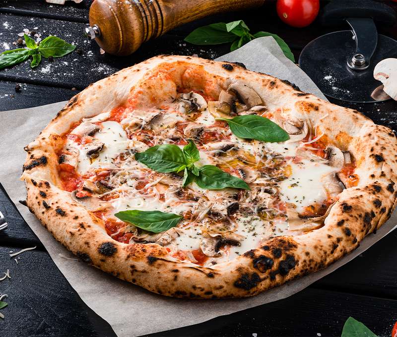 Pravá neapolská pizza v novej reštaurácii Italianissimi (ilustračné foto)