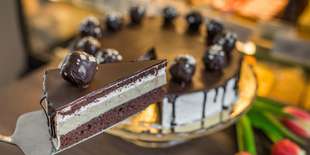 Bezlepková gaštanová torta s čokoládou 1200 g