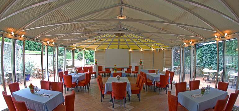 Stravovacie priestory Mediterran Hotela Budapest****