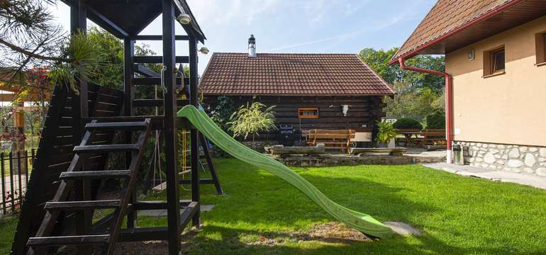 Penzion Kamzík*** s polopenzí a vstupem do relaxační zóny pod Tatrami