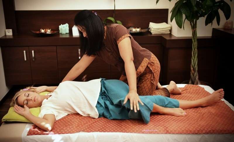 Tradičná alebo exkluzívna kokosová masáž v Samoi Thai Massages