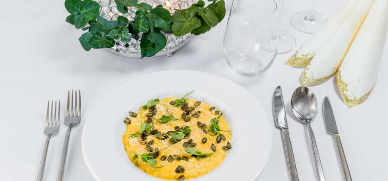 Krémové talianske risotto s tekvicou, parmezánom a tekvicovými semienkami