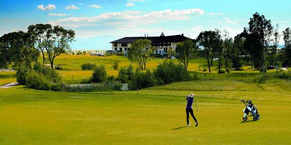 Golfový tréning alebo 3-dňový kurz zelenej karty vo Veľkej Lomnici vrátane skúšky s certifikátom/Vysoké Tatry - Veľká Lomnica
