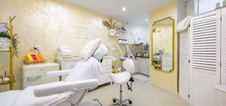 Súkromná estetická klinika 24 ESTHETIC