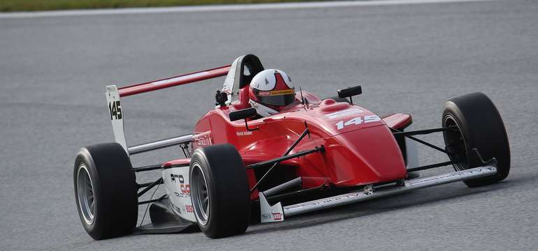 Pilotujte formulu na Slovakia Ringu