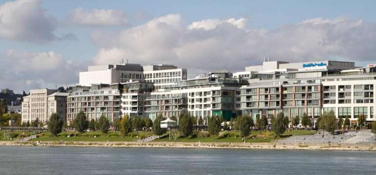Eurovea Tower Apartment - okolie