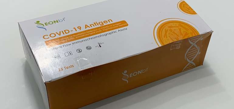 Antigénové COVID−19 testy (rôzne balenia)