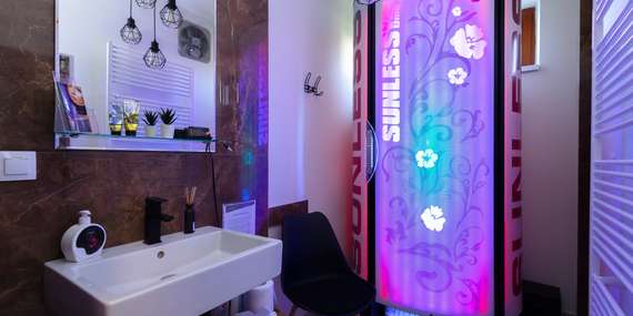 Permanentka do solária a cukrový nástrek v Beauty Palace v Pezinku / Pezinok