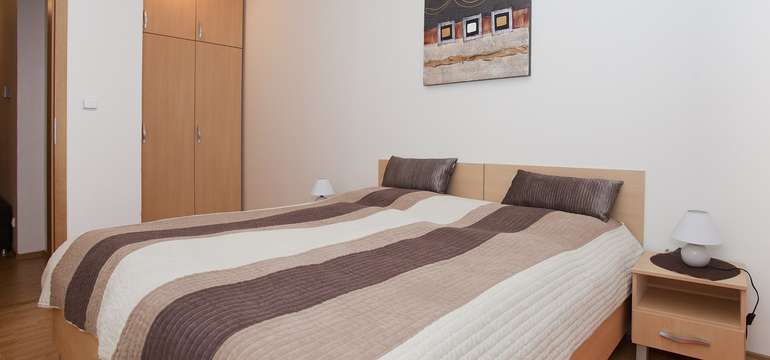 Všetky apartmány sú dvojlôžkové s možnosťou rozšírenia o jednu alebo dve prístelky