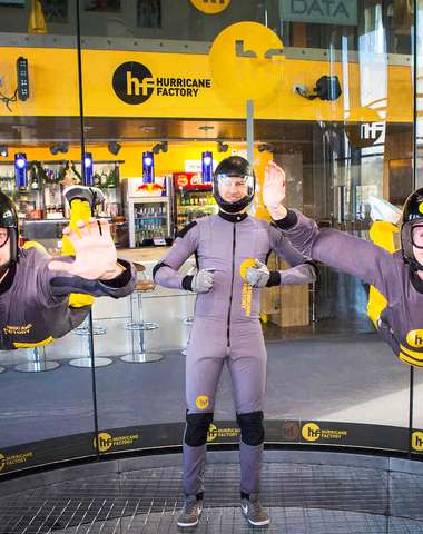 Vyskúšajte spolu niečo nové, napríklad let vo dvojici v Hurricane Factory