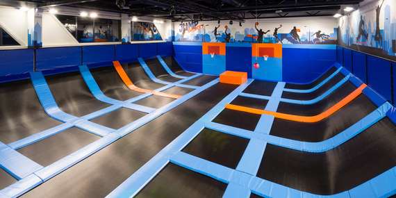 Jump Fun: jedinečné trampolínové centrá a najmodernejšie atrakcie pre malé aj veľké deti/Jump Fun Nivy