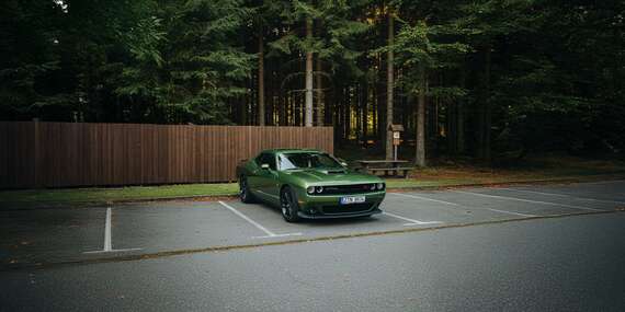 Jazda v premávke na Dodge Challenger 6,4 HEMI V8 so SportDrive - ako jazdec či spolujazdec/Bratislava, Košice, Zvolen, Žilina