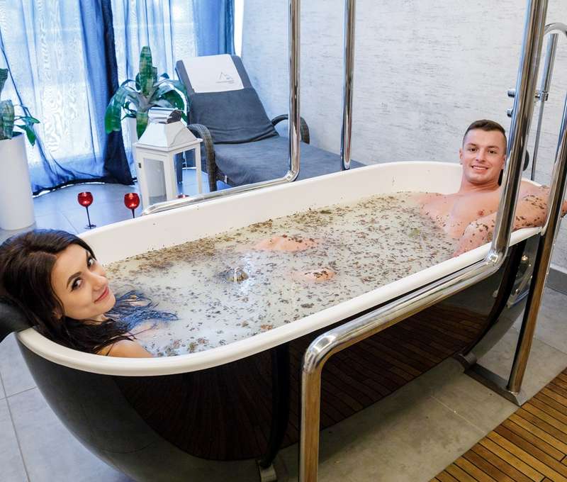 SPA v aquaparku Chocholowskie Termy v Poľsku ponúka príjemné procedúry