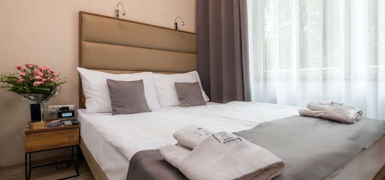  Pergamin Royal Apartments