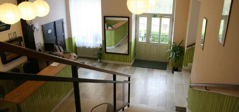 Hotel nabízí zázemí pro turisty, cyklisty a vodáky