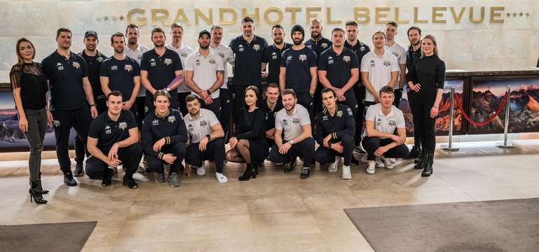 Hokejisté z HC Slovan Bratislava v GRAND HOTEL BELLEVUE****