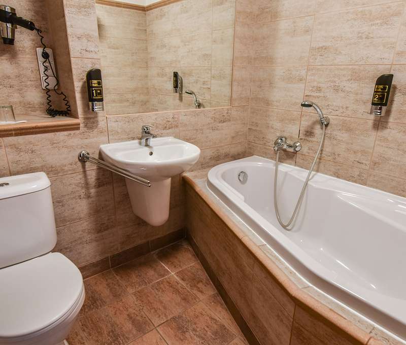 Apartmán v Grand Hoteli Strand****, kúpeľňa